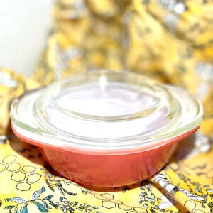 Vintage Pyrex Flamingo Pink 8 oz Mini Round Casserole 080 with Glass Lid 086